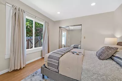 621 Macarthur Ave, Redwood City, CA 94063 - Photo 12