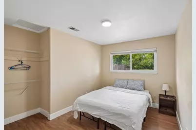 9021 Posada Way, Sacramento, CA 95826 - Photo 12
