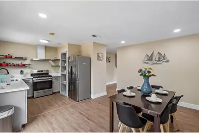 9021 Posada Way, Sacramento, CA 95826 - Photo 6