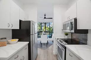 126 Shorebird Cir, Redwood City, CA 94065 - Photo 8
