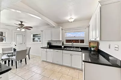 1033 Villa Ave, San Jose, CA 95126 - Photo 8