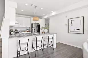 1949 Mahuron Cir, San Jose, CA 95133 - Photo 18