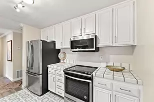 109 Spyglass Hill Rd, San Jose, CA 95127 - Photo 12