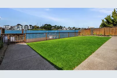 2339 Clipper St, San Mateo, CA 94403 - Photo 2
