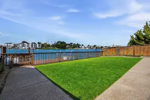 2339 Clipper St, San Mateo, CA 94403 - Photo 2