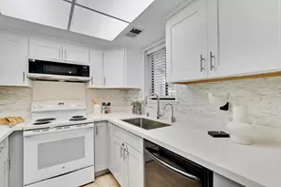 716 San Conrado Ter 8, Sunnyvale, CA 94085 - Photo 10