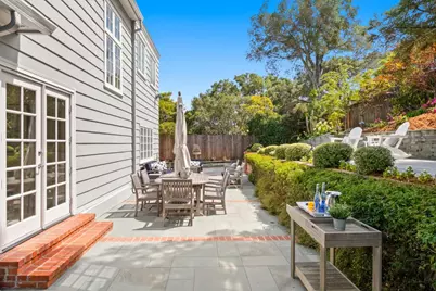 2835 Hillside Dr, Burlingame, CA 94010 - Photo 58