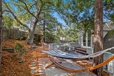 2835 Hillside Dr, Burlingame, CA 94010 - Photo 62