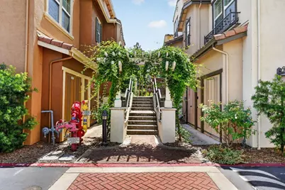 2193 Santoro Ln, San Jose, CA 95124 - Photo 42