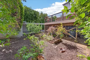 3723 Alameda de las Pulgas, Menlo Park, CA 94025 - Photo 42