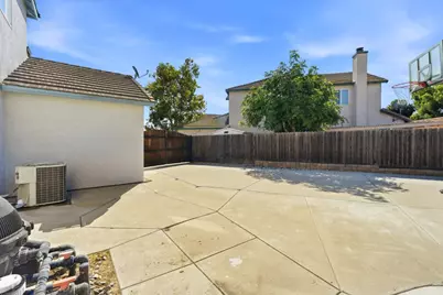 1901 Lauritson Ln, Manteca, CA 95336 - Photo 48