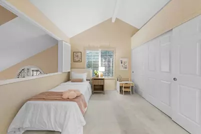 2584 Yerba Bank Ct, San Jose, CA 95121 - Photo 14