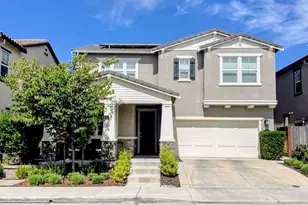 1601 Castlewood Pl, Gilroy, CA 95020 - Photo 2