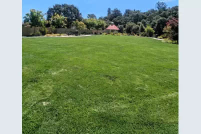 1601 Castlewood Pl, Gilroy, CA 95020 - Photo 30
