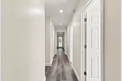 8947 Giant Panda Dr, Sacramento, CA 95829 - Photo 18