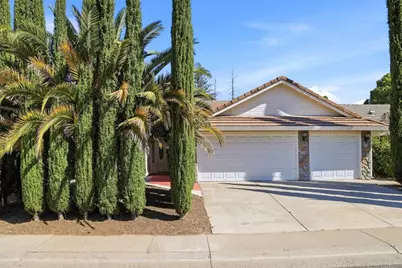 8947 Giant Panda Dr, Sacramento, CA 95829 - Photo 2
