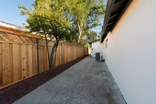 1774 Chevalier Dr, San Jose, CA 95124 - Photo 22