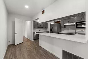 190 W McKenzie Ave, Stockton, CA 95204 - Photo 6