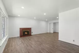 190 W McKenzie Ave, Stockton, CA 95204 - Photo 2