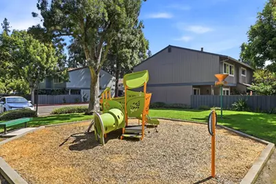 552 Crimsonberry Way, San Jose, CA 95129 - Photo 32