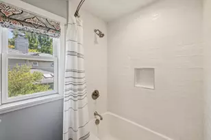 1016 Greenwood Dr, Menlo Park, CA 94025 - Photo 32
