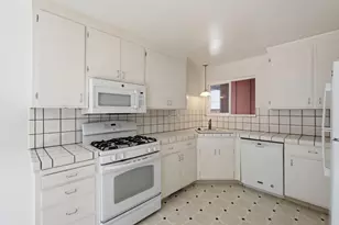 1519 Hawes Ct, Redwood City, CA 94061 - Photo 30