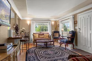 1176 Laurel St, San Carlos, CA 94070 - Photo 4