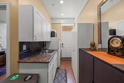 1176 Laurel St, San Carlos, CA 94070 - Photo 20