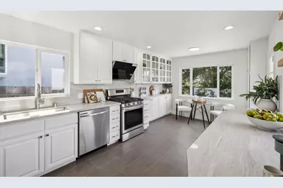1700 Parkview Dr, San Bruno, CA 94066 - Photo 12