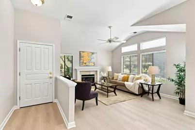 7646 Falkirk Dr, San Jose, CA 95135 - Photo 8