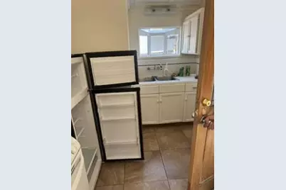 870 Alice St, Monterey, CA 93940 - Photo 8