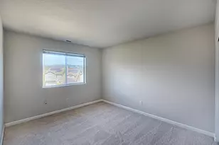 73 Firethorne Way, Watsonville, CA 95076 - Photo 22
