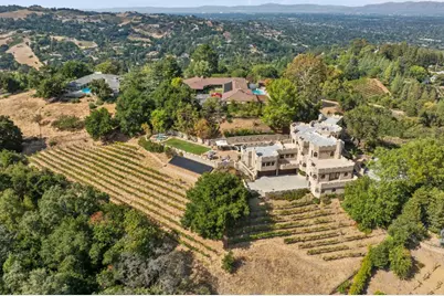 21449 Toll Gate Rd, Saratoga, CA 95070 - Photo 32