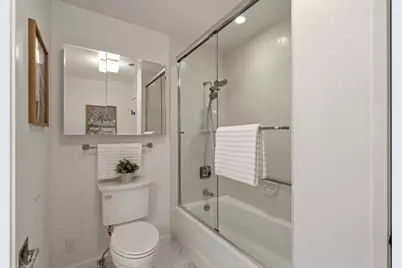 101 Lombard St 201E, San Francisco, CA 94111 - Photo 26