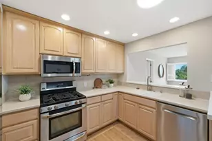 2527 Dekoven Ave, Belmont, CA 94002 - Photo 6