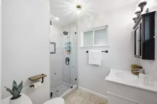 190 E Middlefield Rd, Mountain View, CA 94043 - Photo 20