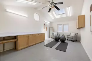 1816 Schooldale Dr, San Jose, CA 95124 - Photo 18