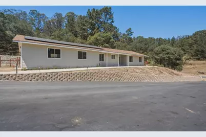 819 Lewis Rd, Royal Oaks, CA 95076 - Photo 2