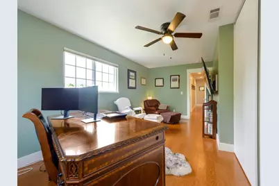 2610 Carson St, Redwood City, CA 94061 - Photo 18