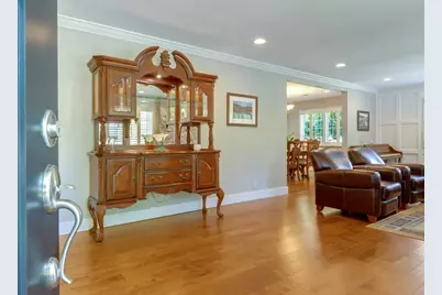 2610 Carson St, Redwood City, CA 94061 - Photo 4