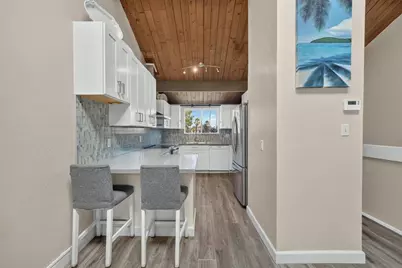 21147 E Cliff Dr, Santa Cruz, CA 95062 - Photo 12