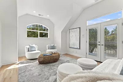 3855 Magnolia Dr, Palo Alto, CA 94306 - Photo 28
