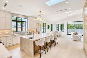 979 Lawrence Ln, Palo Alto, CA 94303 - Photo 8