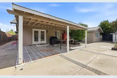 1310 Cedar Ct, Gilroy, CA 95020 - Photo 32