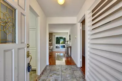 1394 Bobwhite Ave, Sunnyvale, CA 94087 - Photo 2