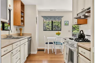 9500 Center St 4, Carmel, CA 93923 - Photo 12