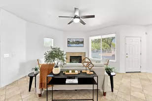 9113 Haussman St, Elk Grove, CA 95758 - Photo 6