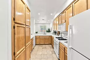 9113 Haussman St, Elk Grove, CA 95758 - Photo 10