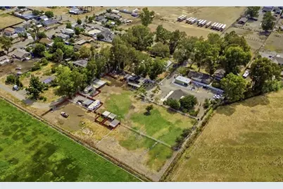 13400 Second St, Los Banos, CA 93635 - Photo 34