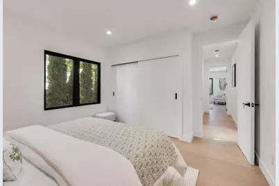 755 Nevada Ave, San Mateo, CA 94402 - Photo 14